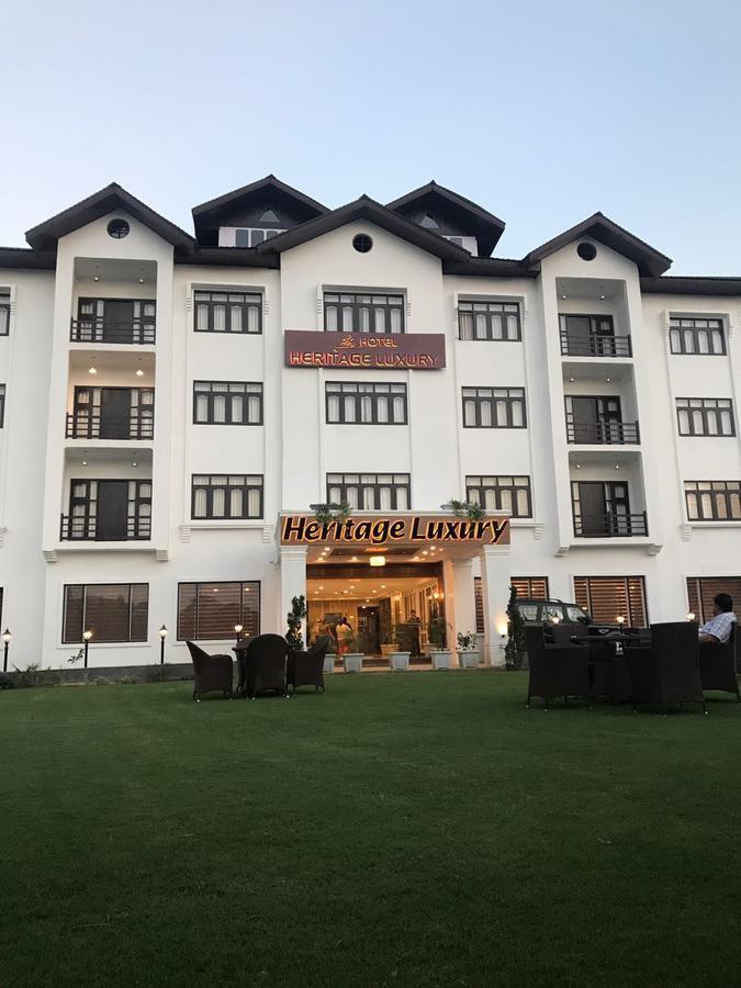 Heritage Luxury Σριναγκάρ Εξωτερικό φωτογραφία