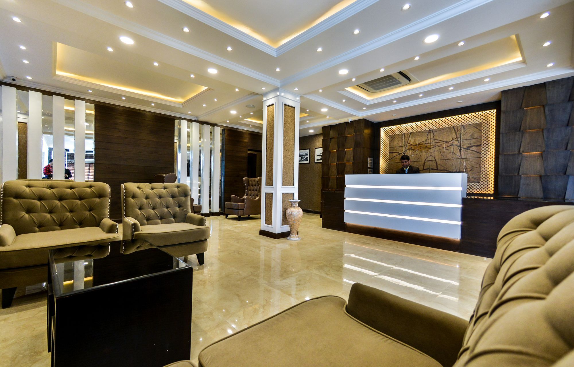 Heritage Luxury Σριναγκάρ Εξωτερικό φωτογραφία