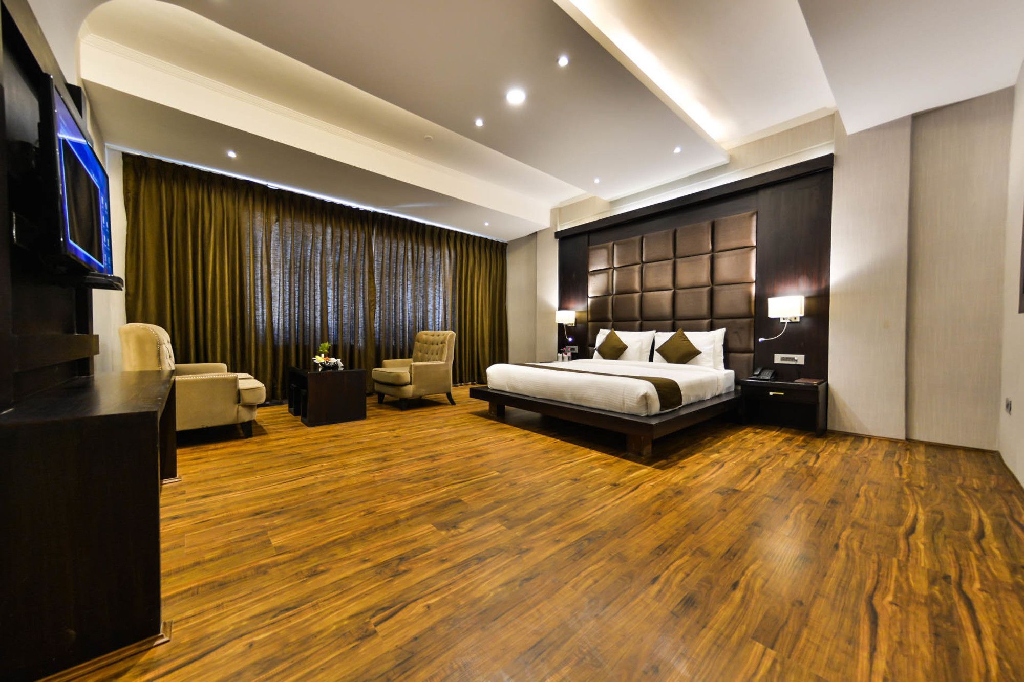 Heritage Luxury Σριναγκάρ Εξωτερικό φωτογραφία